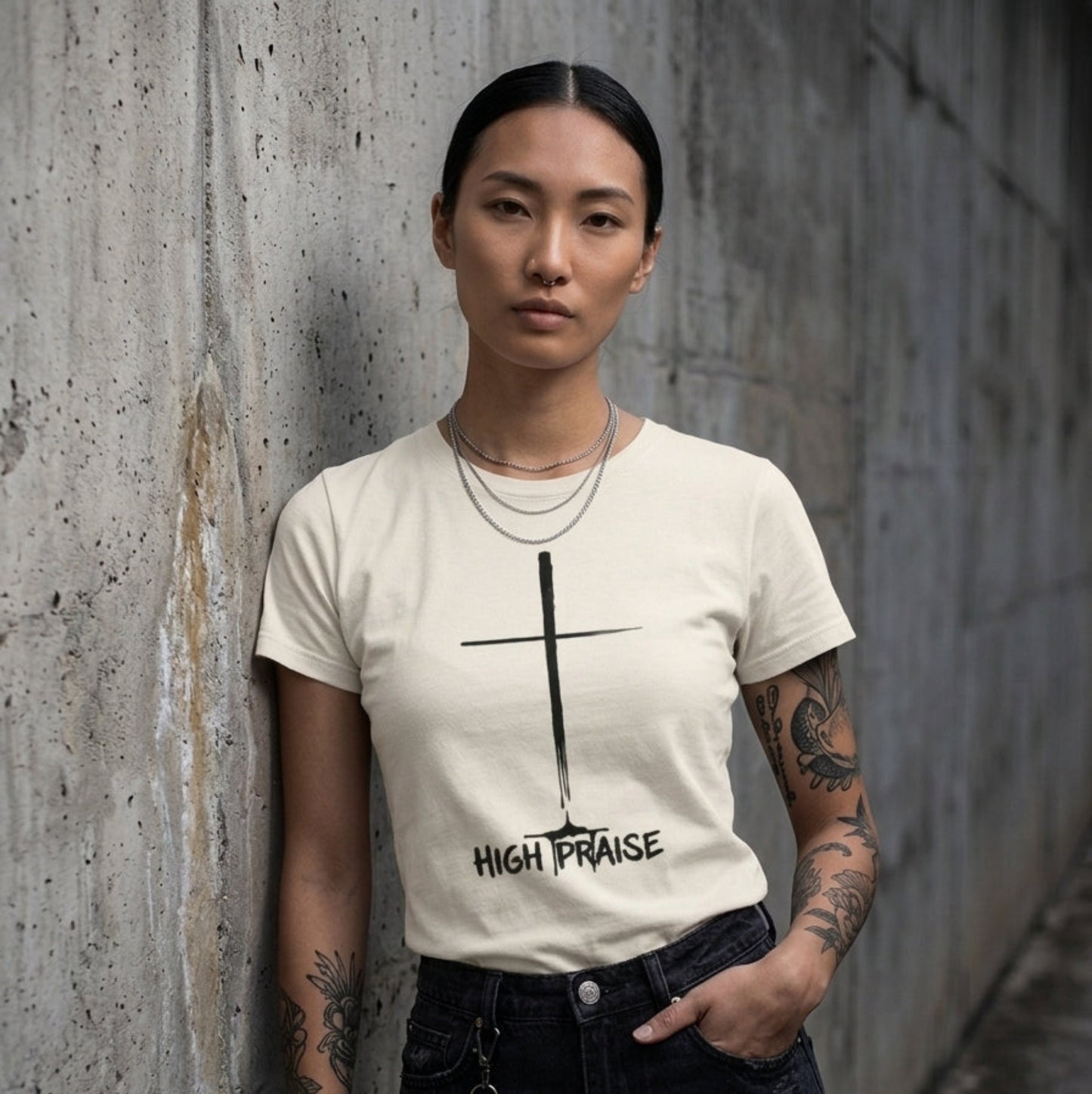 BLEEDING CROSS WOMEN'S T-SHIRT