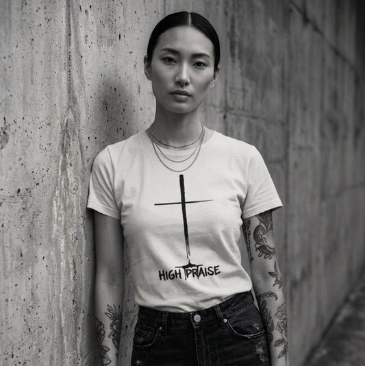 BLEEDING CROSS WOMEN'S T-SHIRT