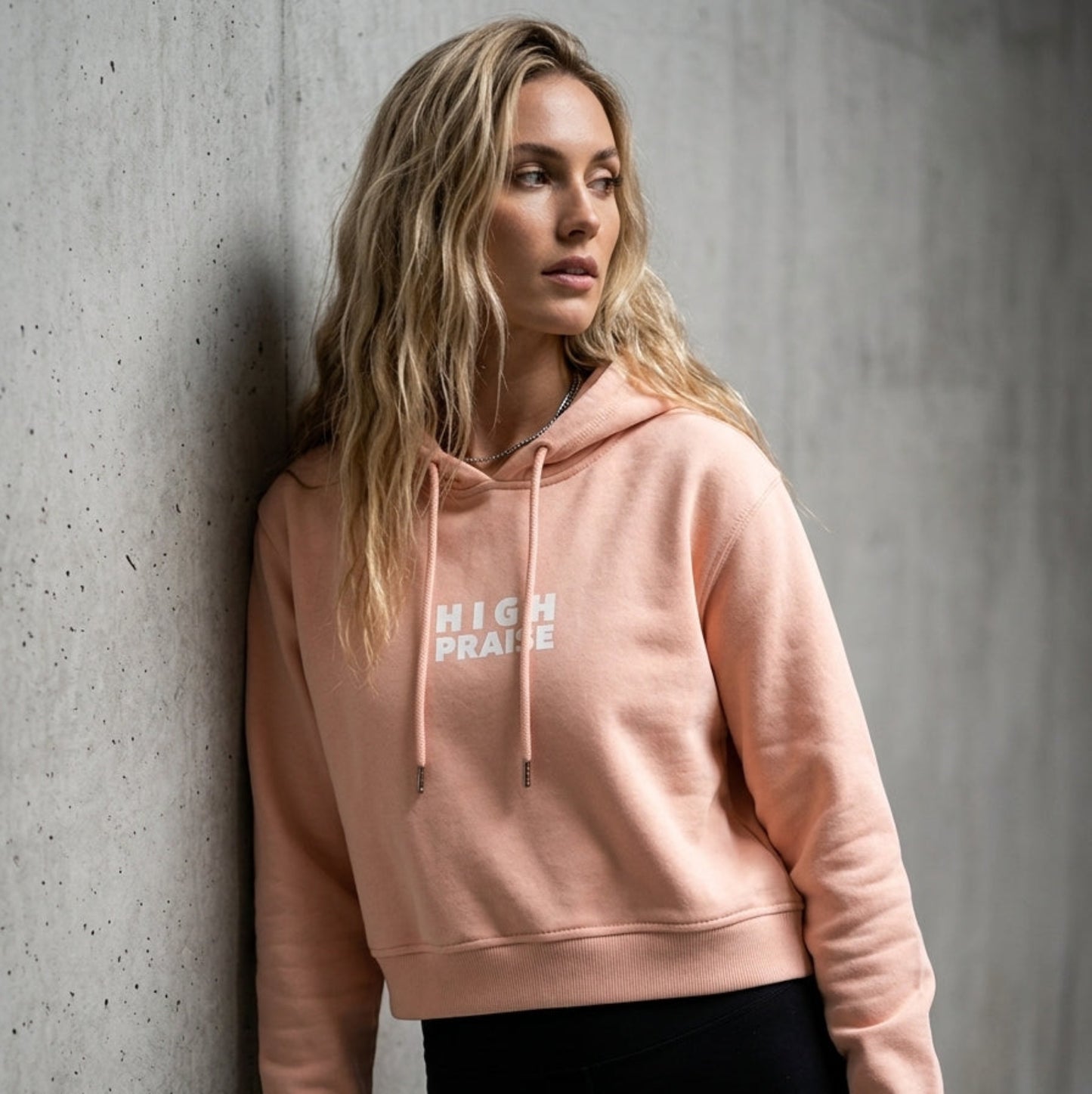 WOMEN'S GRACE CROPPED HOOD